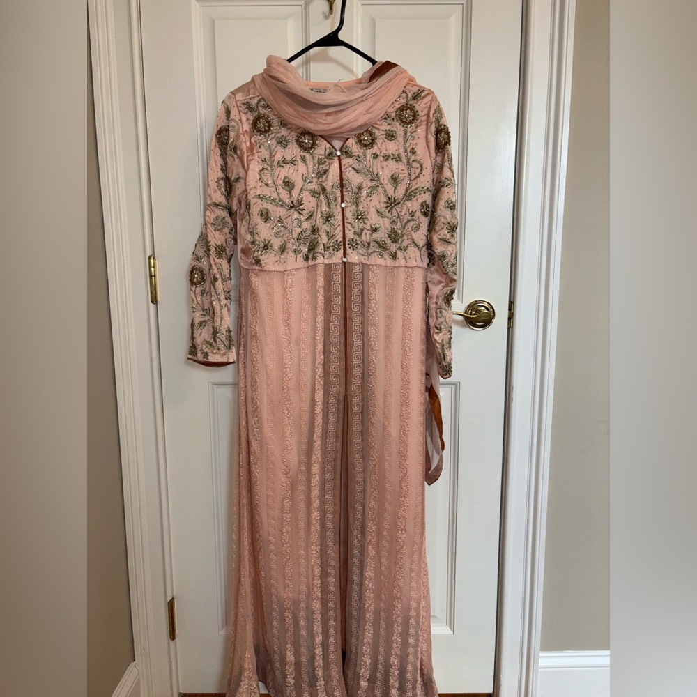 Elegant Pink Embroidered Anarkali with Floral Details